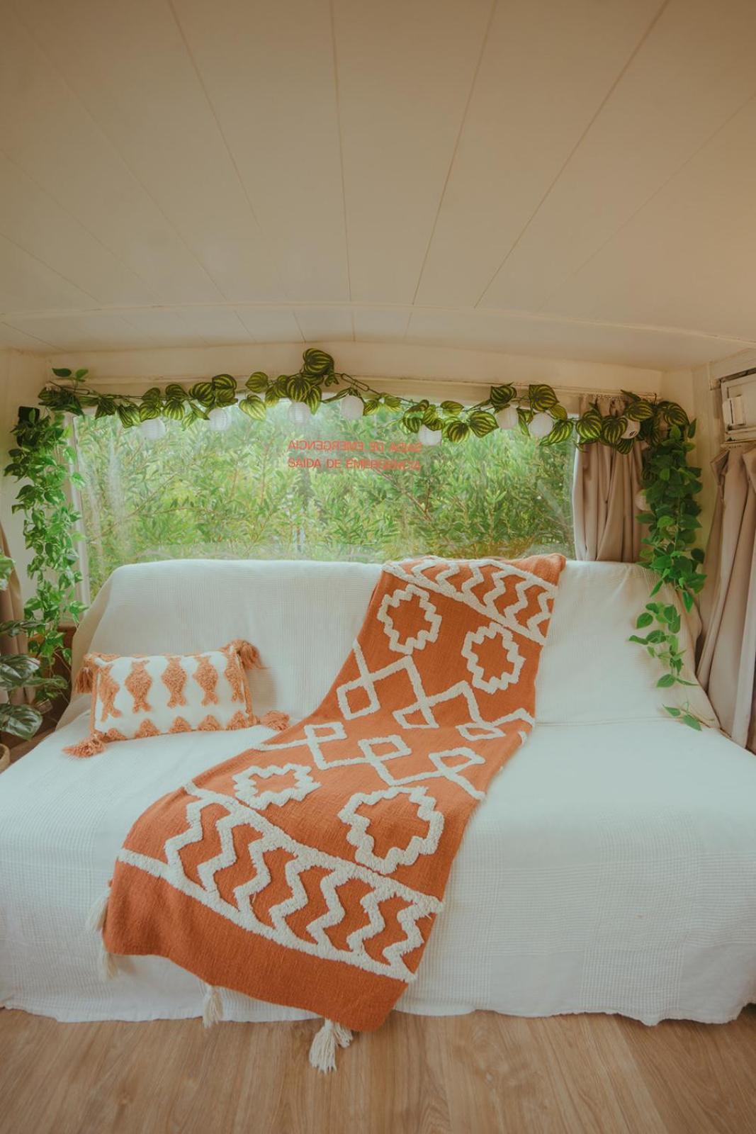 The Amazing Inacio Bus Converted Home Sintra Exterior foto
